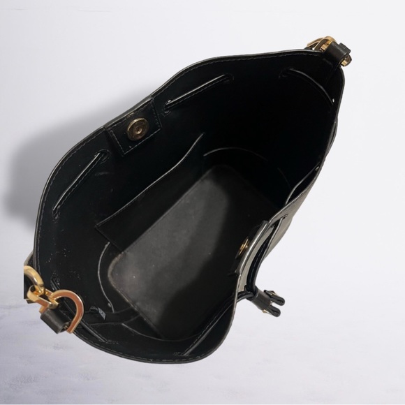 Michael Kors Purse - Picture 5 of 6